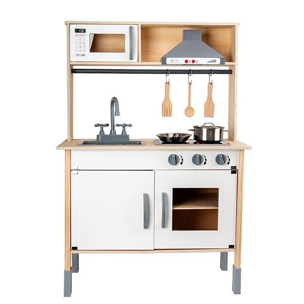 White kitchen with sound